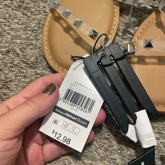 NWT Time and Tru sandals - Picture 3 of 8